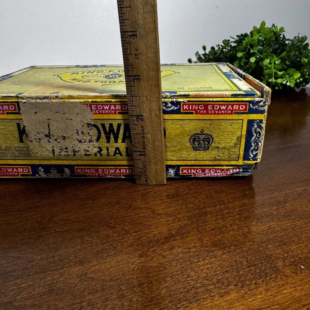 King Edward Imperial Mild Tobaccos Empty Collectible Cigar Box 1950s